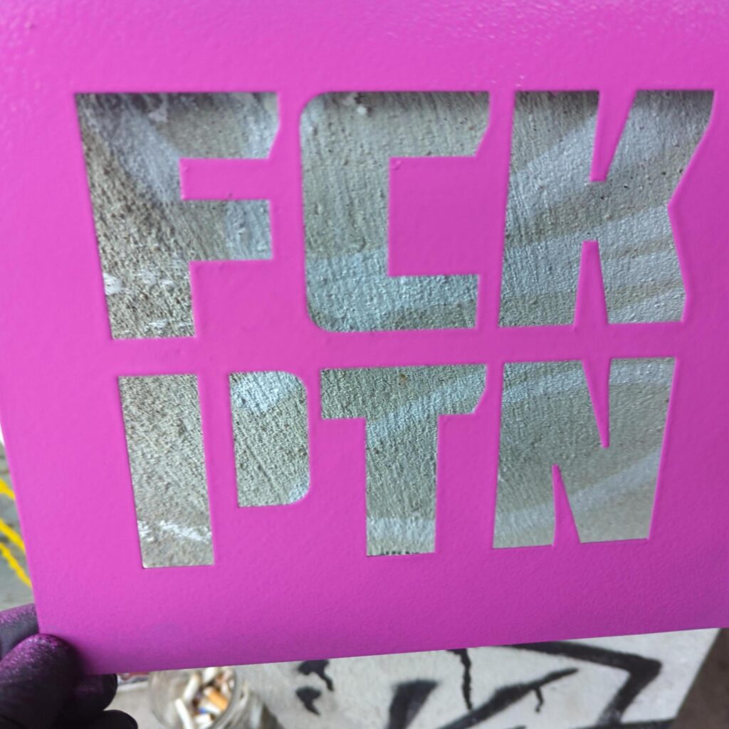 Трафарет "FCK PTN" — изображение 4
