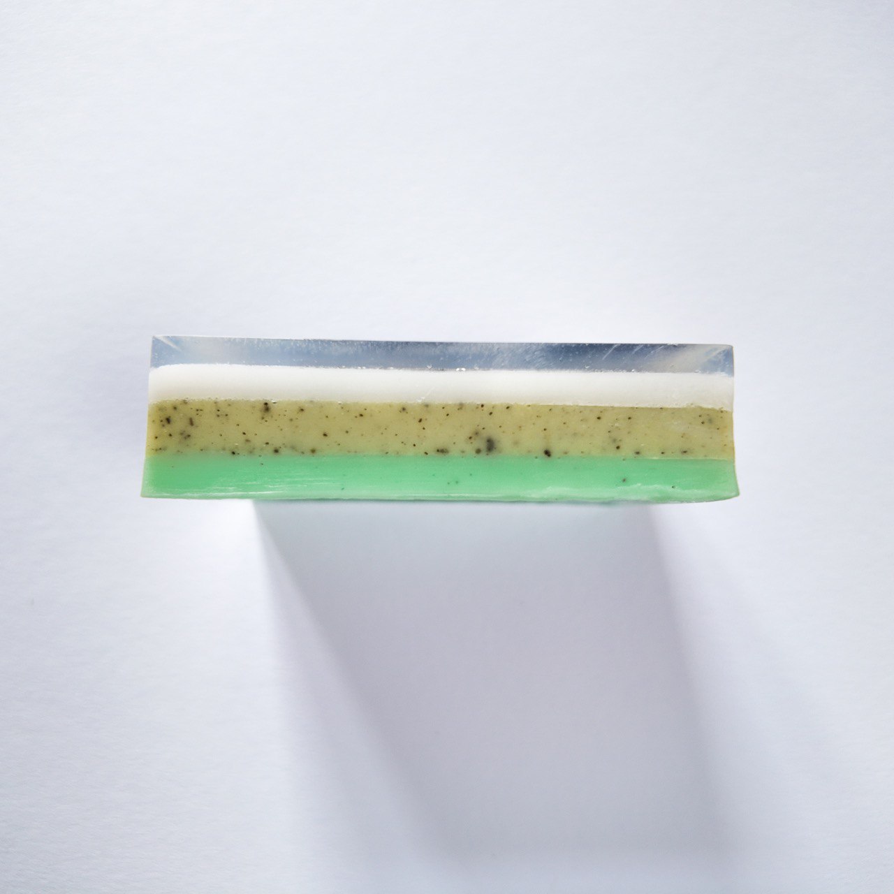 Vegan Soap – Tea Tree & Aronia Peeling - Image 2